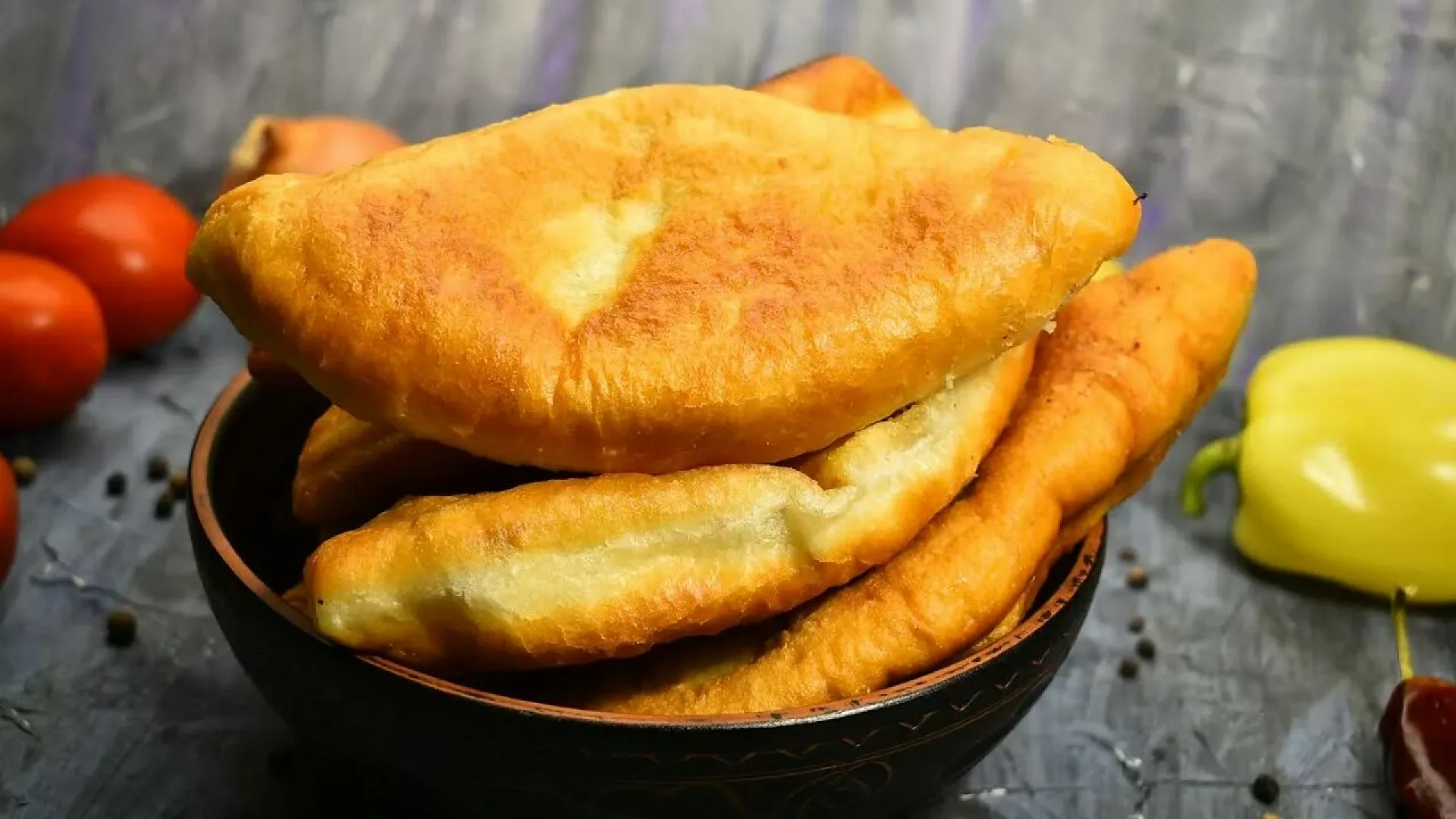 Пирожок с картошкой